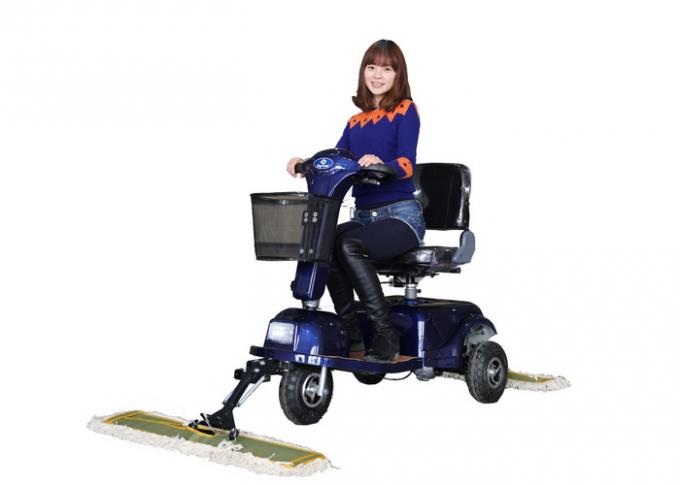 場所の堅い床の定期整備のための高速塵のカートのスクーター 0